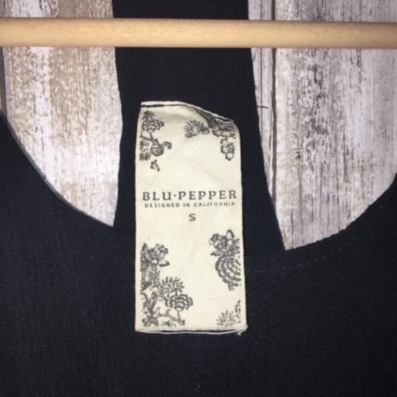 Blu Pepper Black Lace Bottom Tank - Picture 4 of 4